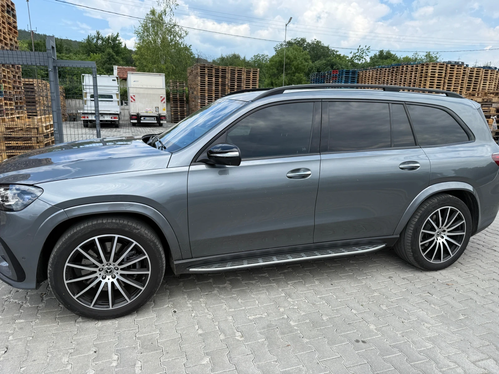 Mercedes-Benz GLS 450 EQ BOOST 4MATIC 9G-TRONIC, снимка 3 - Автомобили и джипове - 55061979