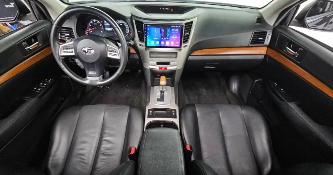 Subaru Outback 2.5 Бензин, снимка 3 - Автомобили и джипове - 55722719