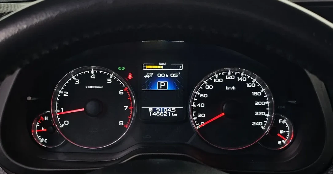 Subaru Outback 2.5 Бензин, снимка 5 - Автомобили и джипове - 55722719
