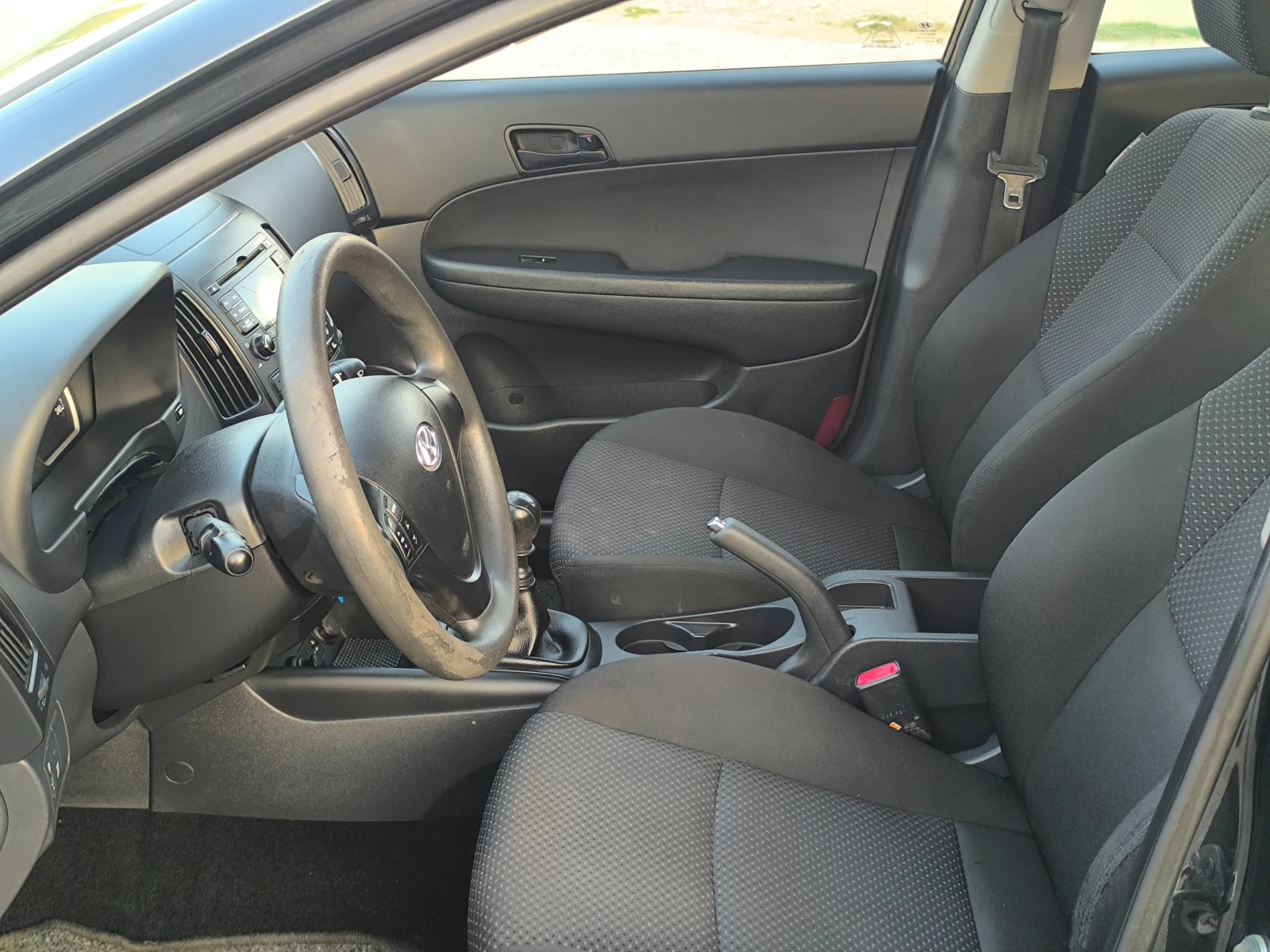 Hyundai I30 1.6I , снимка 10 - Автомобили и джипове - 55773932