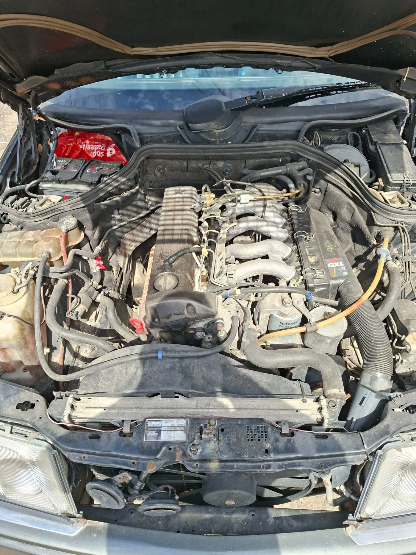 Mercedes-Benz 124, снимка 12 - Автомобили и джипове - 56081814