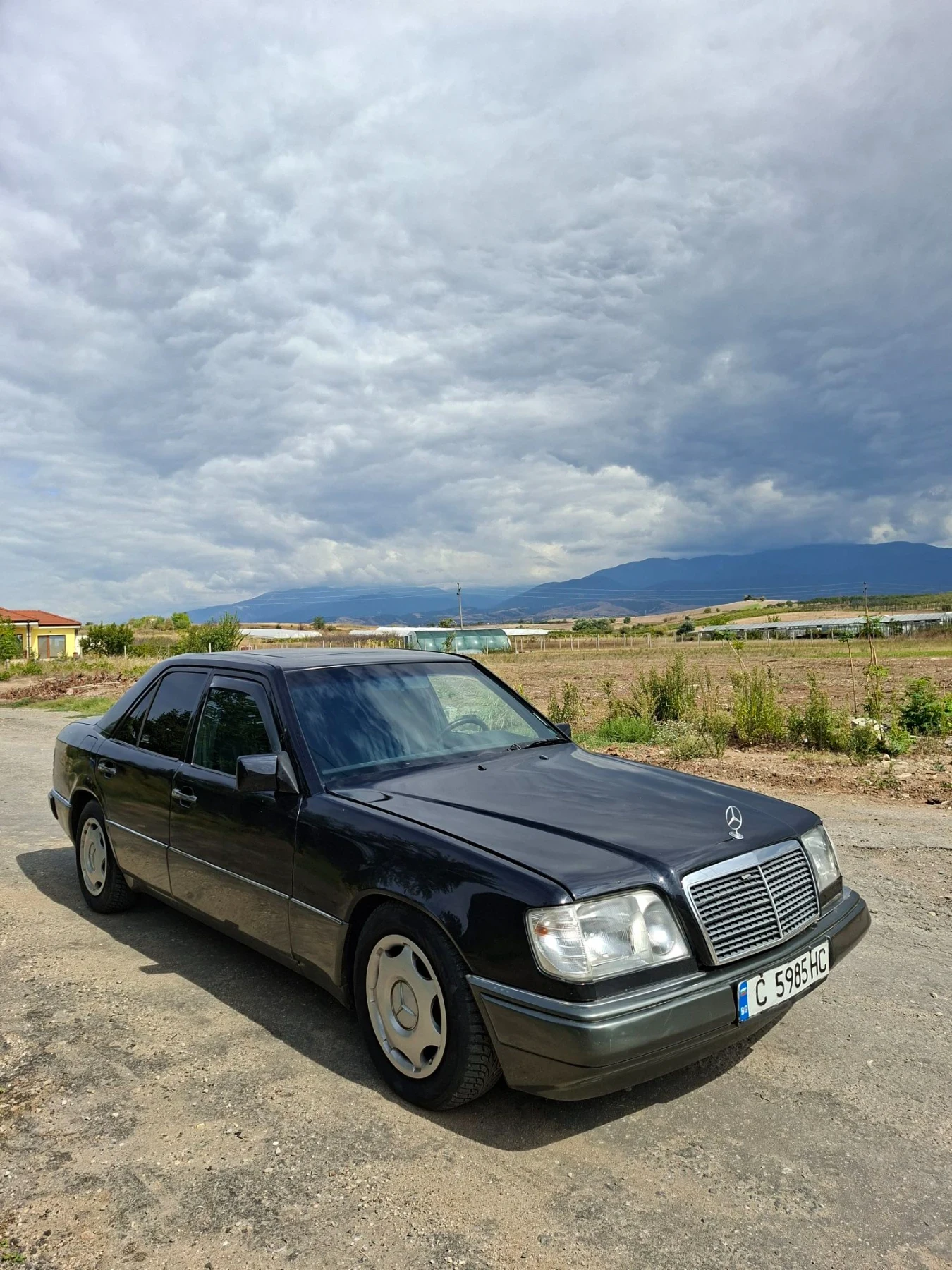 Mercedes-Benz 124, снимка 5 - Автомобили и джипове - 56081814