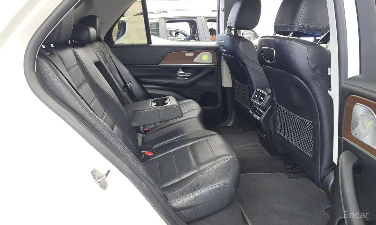 Mercedes-Benz GLE 450 4MATIC | BURMESTER | 360 | ВЪЗДУШНО | ОБДУХВАНЕ, снимка 12 - Автомобили и джипове - 56223909