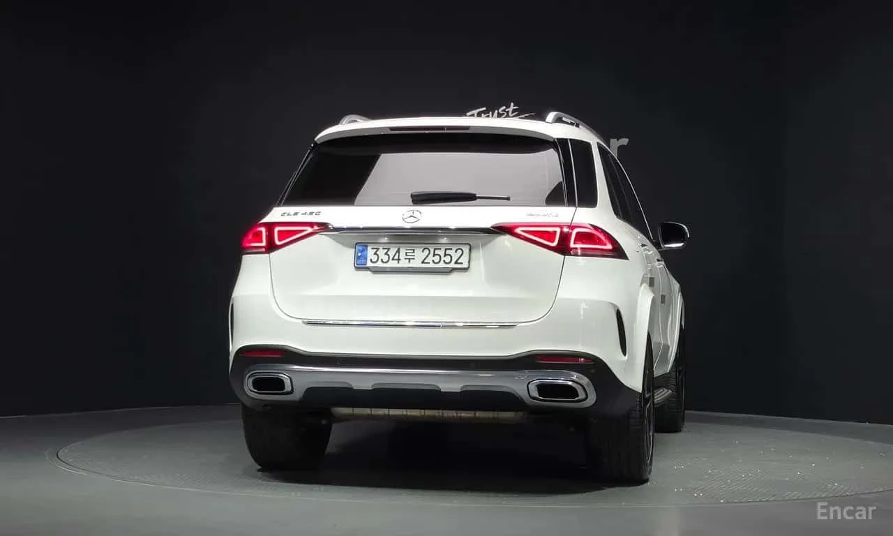 Mercedes-Benz GLE 450 4MATIC | BURMESTER | 360 | ВЪЗДУШНО | ОБДУХВАНЕ, снимка 4 - Автомобили и джипове - 56223909