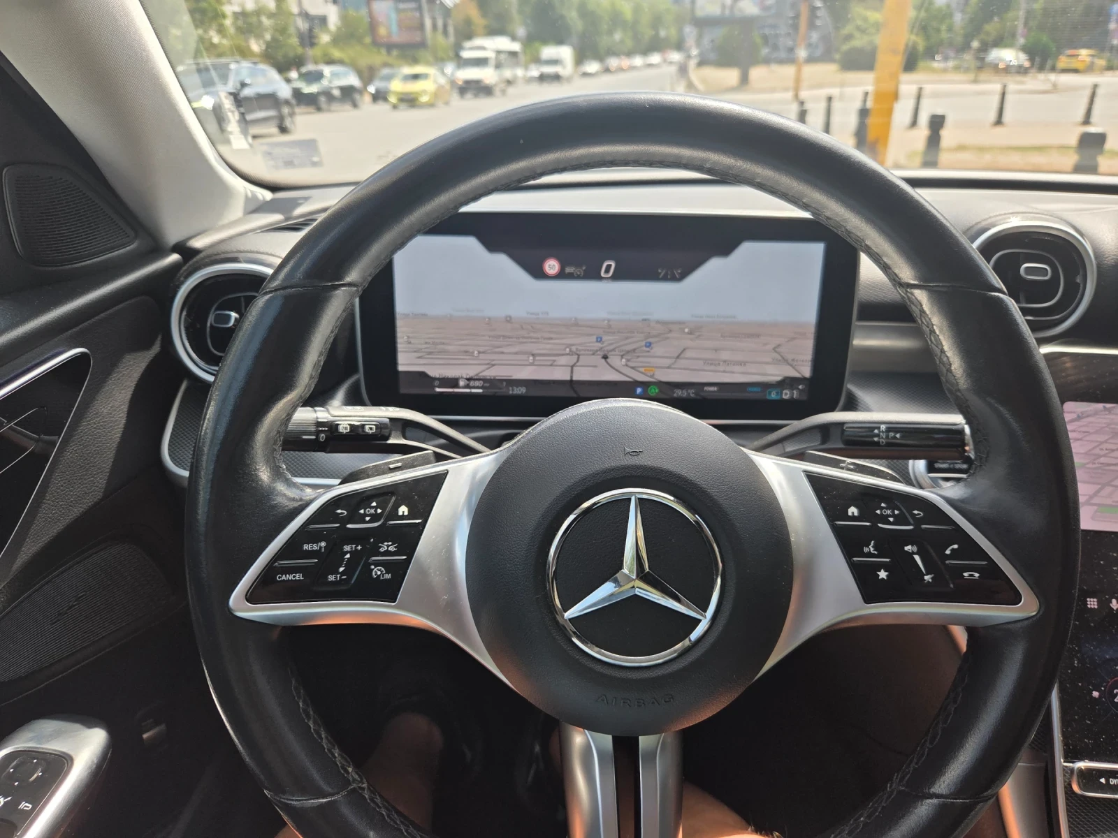 Mercedes-Benz C 220, снимка 13 - Автомобили и джипове - 56437778