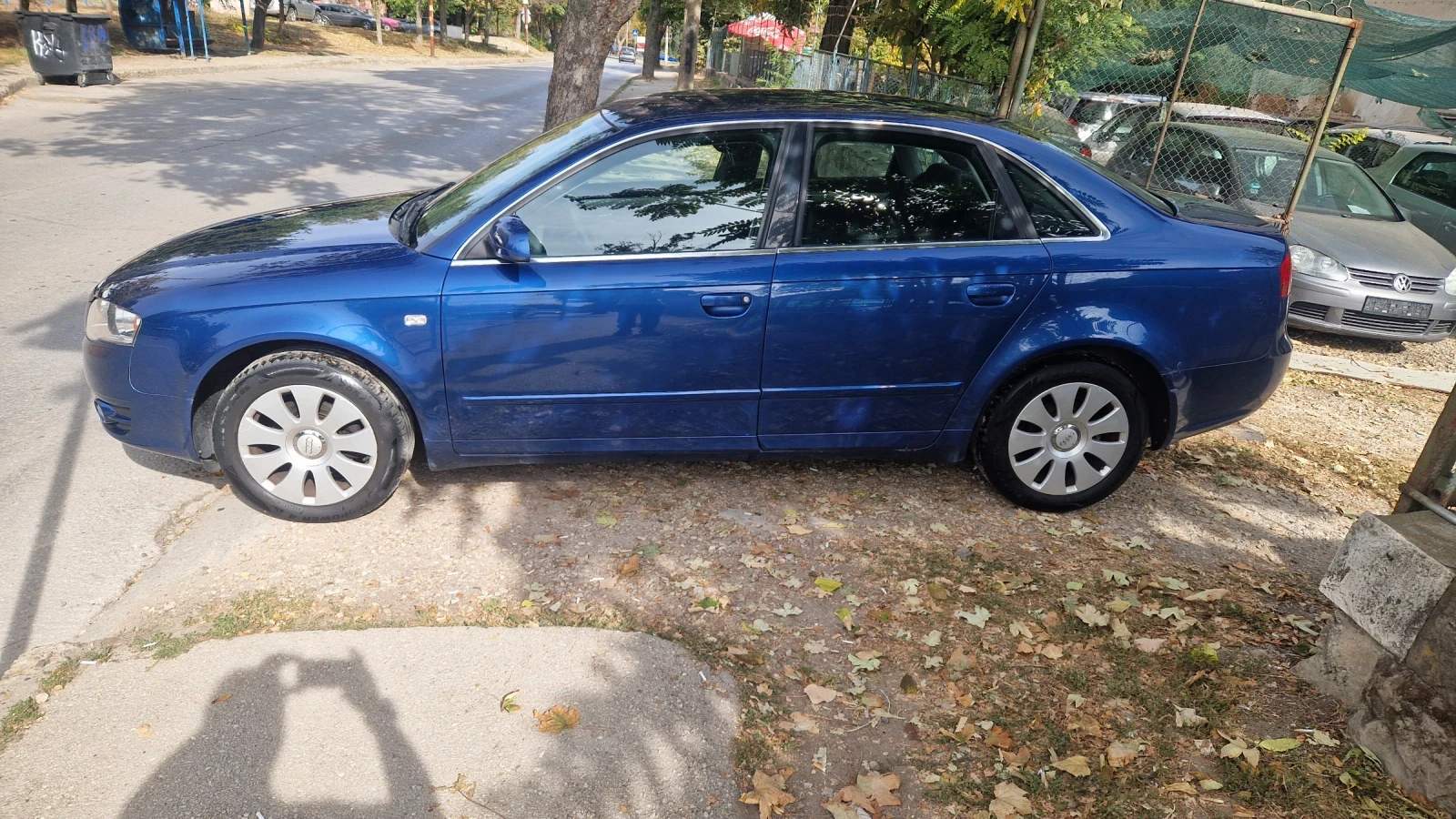 Audi A4 1.6- 101k.c, снимка 4 - Автомобили и джипове - 56448992