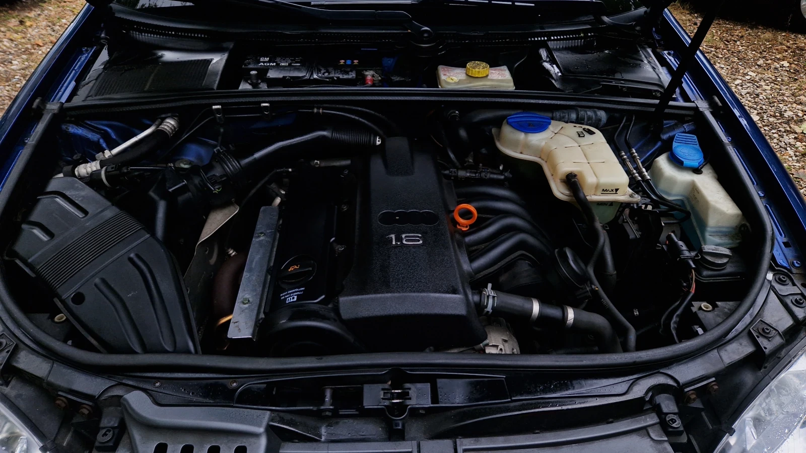 Audi A4 1.6- 102k.c, снимка 2 - Автомобили и джипове - 56448992