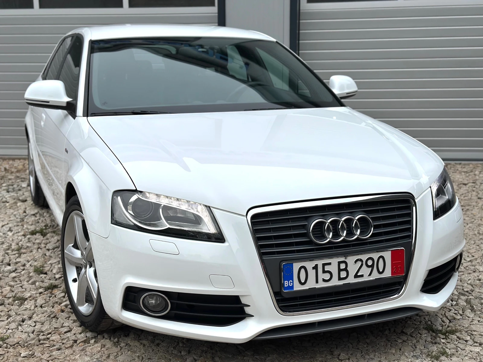 Audi A3 2.0TDI 3 xS-line АВТОМАТИК ЛЕД КОЖА ТОП СЪСТОЯНИЕ