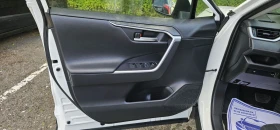 Toyota Rav4 2.5 Хибрид 222кс 4х4 Автомат Камера, снимка 11