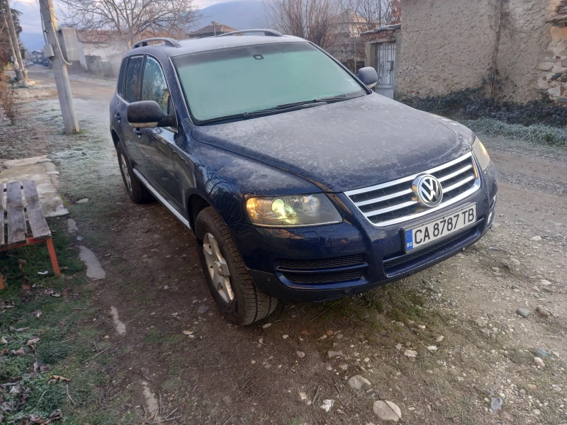 VW Touareg, снимка 2 - Автомобили и джипове - 48702779