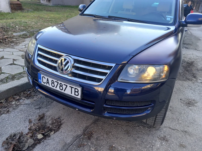 VW Touareg, снимка 3 - Автомобили и джипове - 48702779