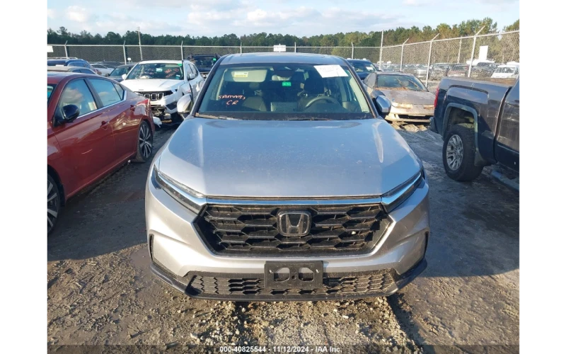 Honda Cr-v 1.5L EX * LED * DISTRONIC, снимка 3 - Автомобили и джипове - 48738873