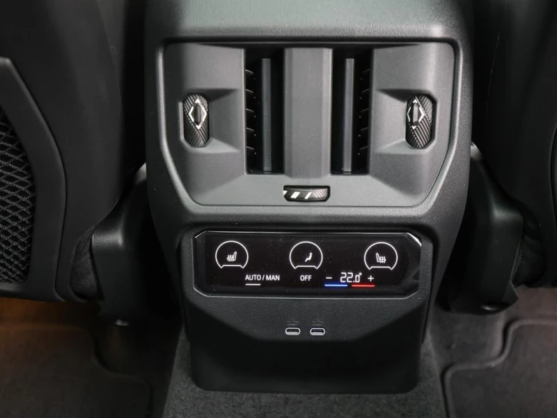 BMW X3 40d* M-SPORT* HEAD-UP* PANO* H&K* 360CAM* , снимка 16 - Автомобили и джипове - 52200010