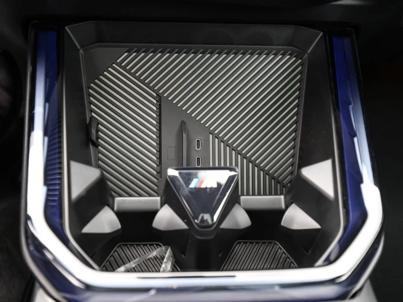 BMW X3 40d* M-SPORT* HEAD-UP* PANO* H&K* 360CAM* , снимка 13 - Автомобили и джипове - 52200010