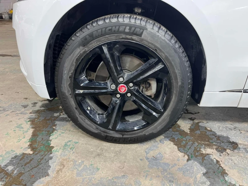 Jaguar F-PACE * R Sport * CARFAX * ЦЕНА ДО БГ, снимка 7 - Автомобили и джипове - 52898739