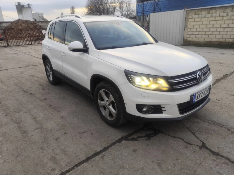 VW Tiguan 2, 0tdi, снимка 2 - Автомобили и джипове - 53396363