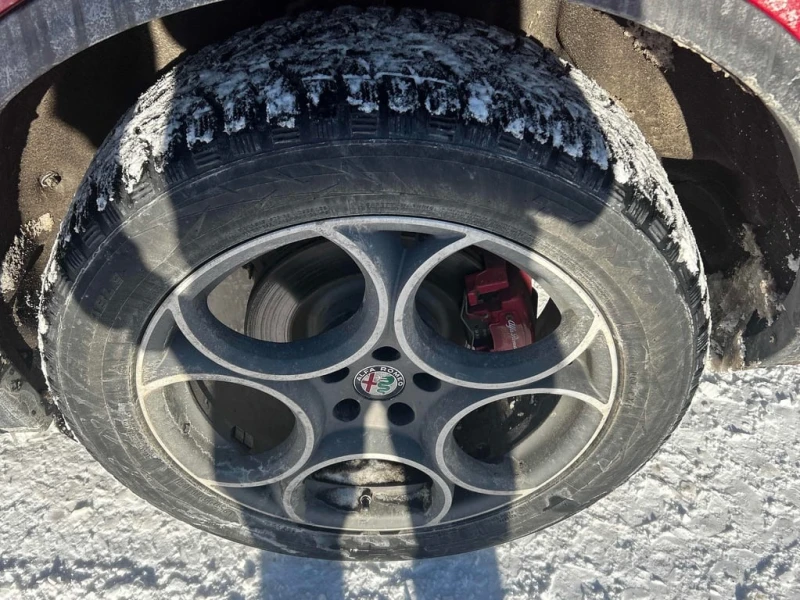 Alfa Romeo Stelvio * Sport * KEYLESS* NAVI* ПОДГРЕВ, снимка 11 - Автомобили и джипове - 53466826