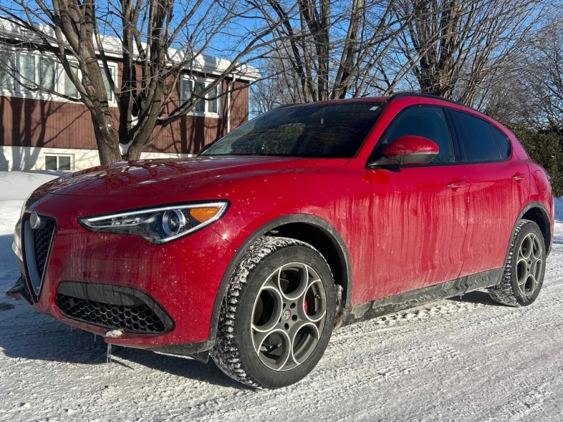Alfa Romeo Stelvio * Sport * KEYLESS* NAVI* ПОДГРЕВ, снимка 2 - Автомобили и джипове - 53466826