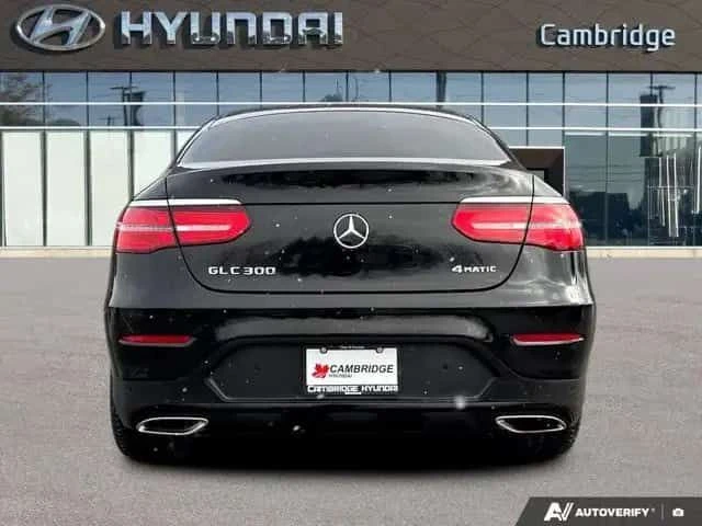 Mercedes-Benz GLC 300 4MATIC / Keyless / PANO / ПОДГРЕВИ - изображение 4