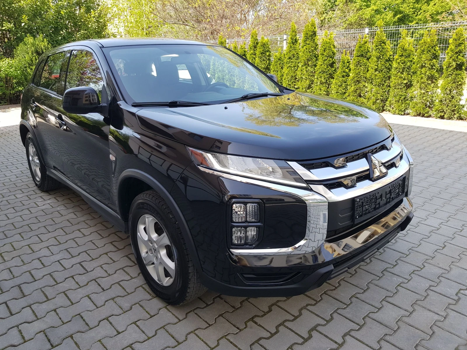Mitsubishi ASX AWD, ПОДХОДЯЩ ЗА ГАЗ - изображение 2