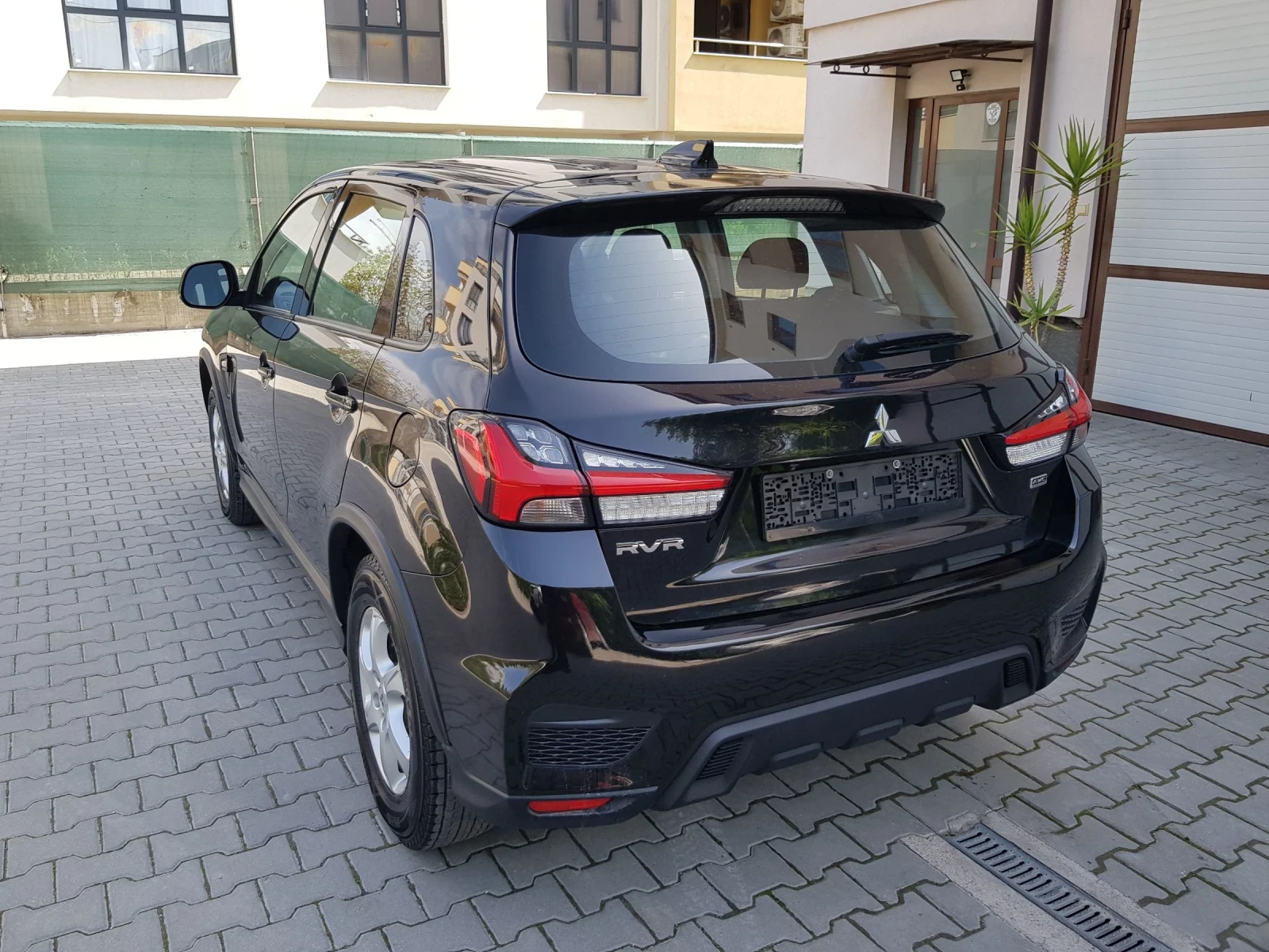 Mitsubishi ASX AWD, ПОДХОДЯЩ ЗА ГАЗ - изображение 8