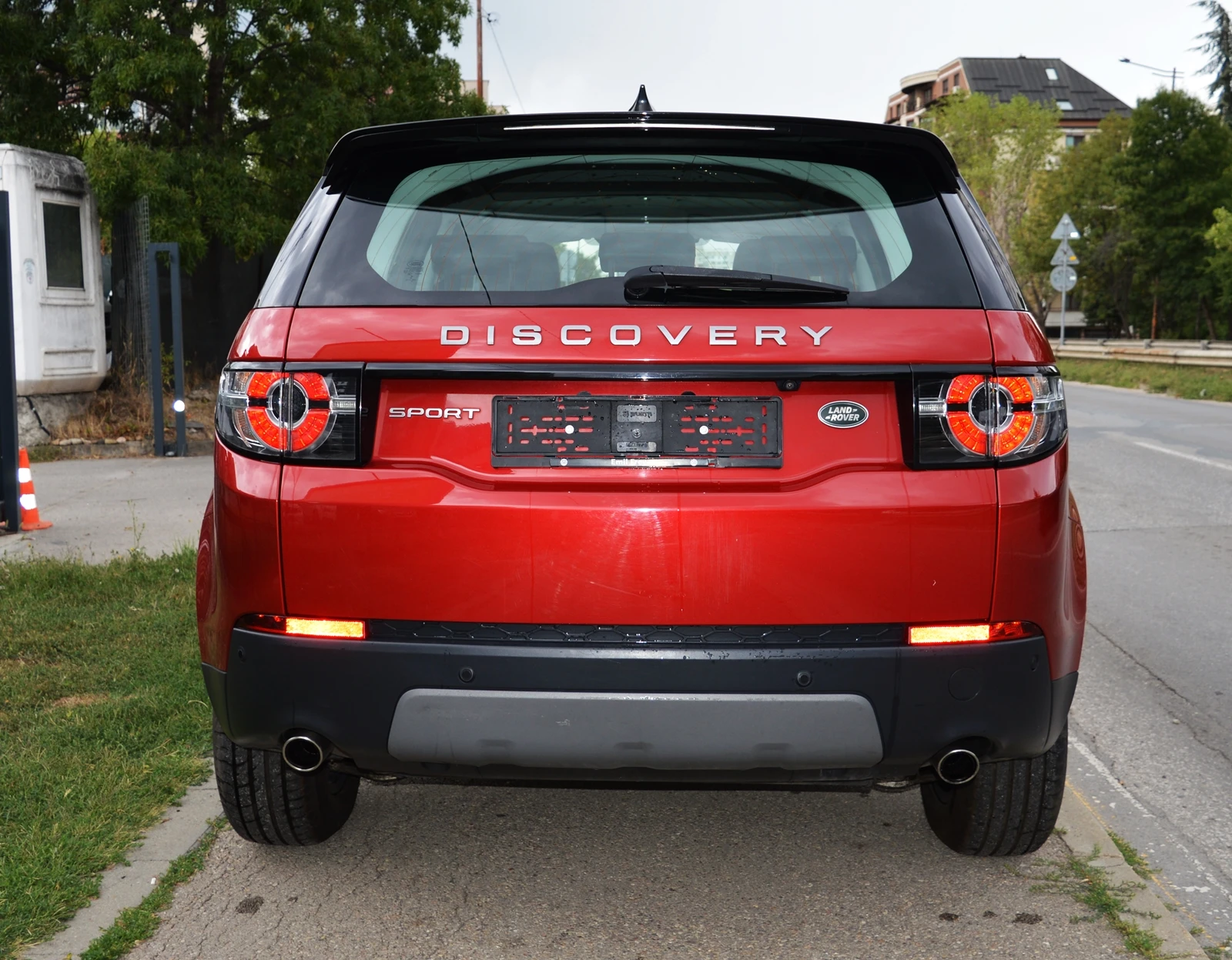 Land Rover Discovery Sport 2.0TD4 FULL PANORAMA ШВЕЙЦАРИЯ - изображение 5