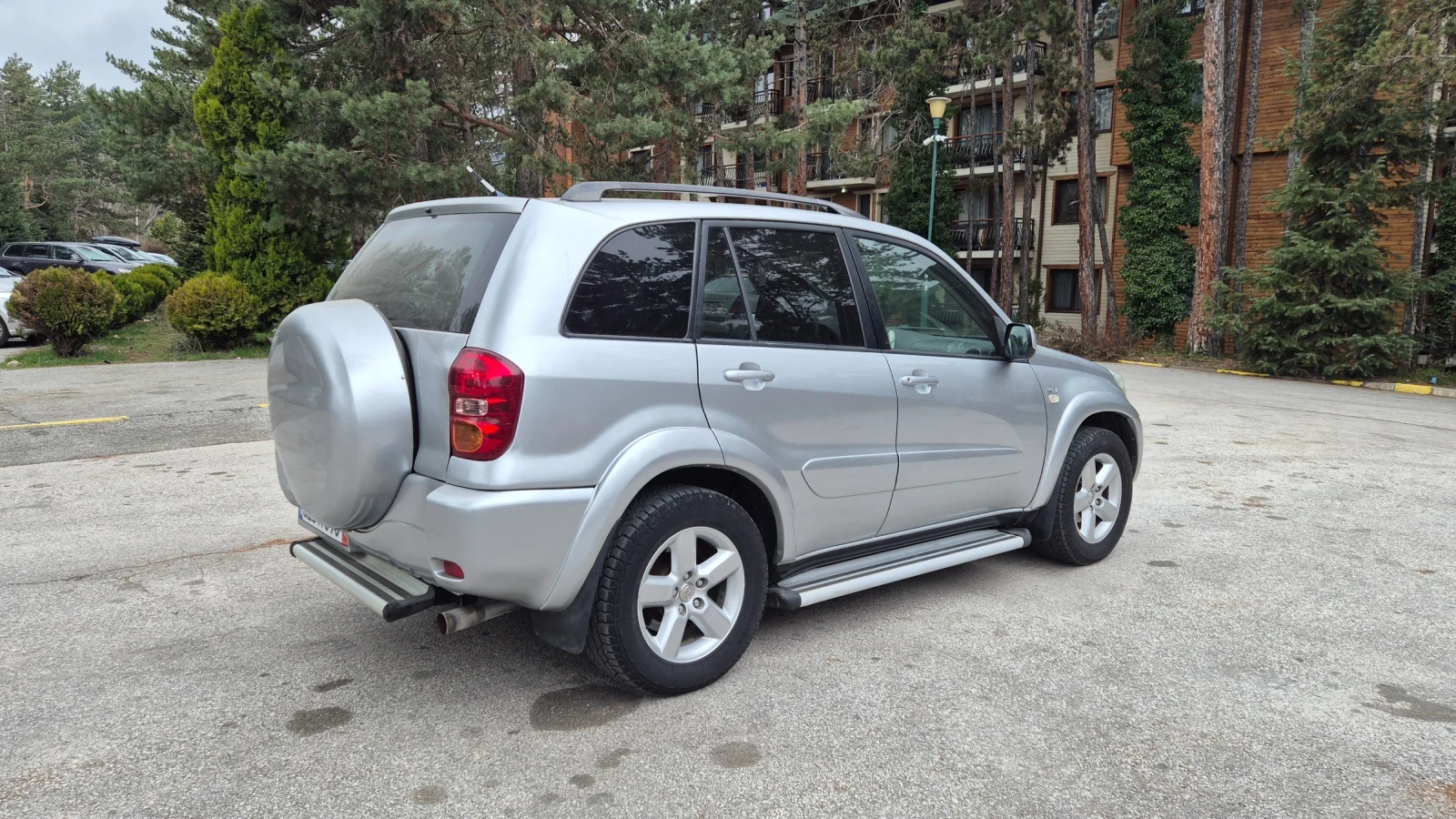 Toyota Rav4 2.0i 150hp, снимка 4 - Автомобили и джипове - 53894859