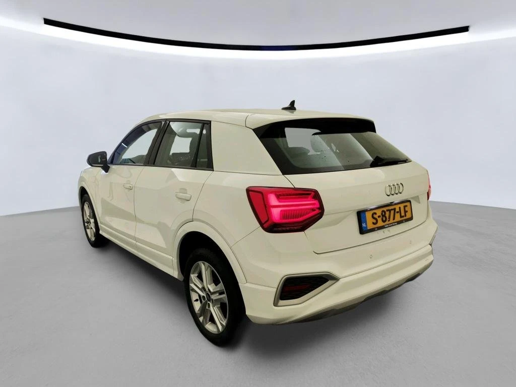 Audi Q2 30 TFSI Advanced, снимка 3 - Автомобили и джипове - 54122660