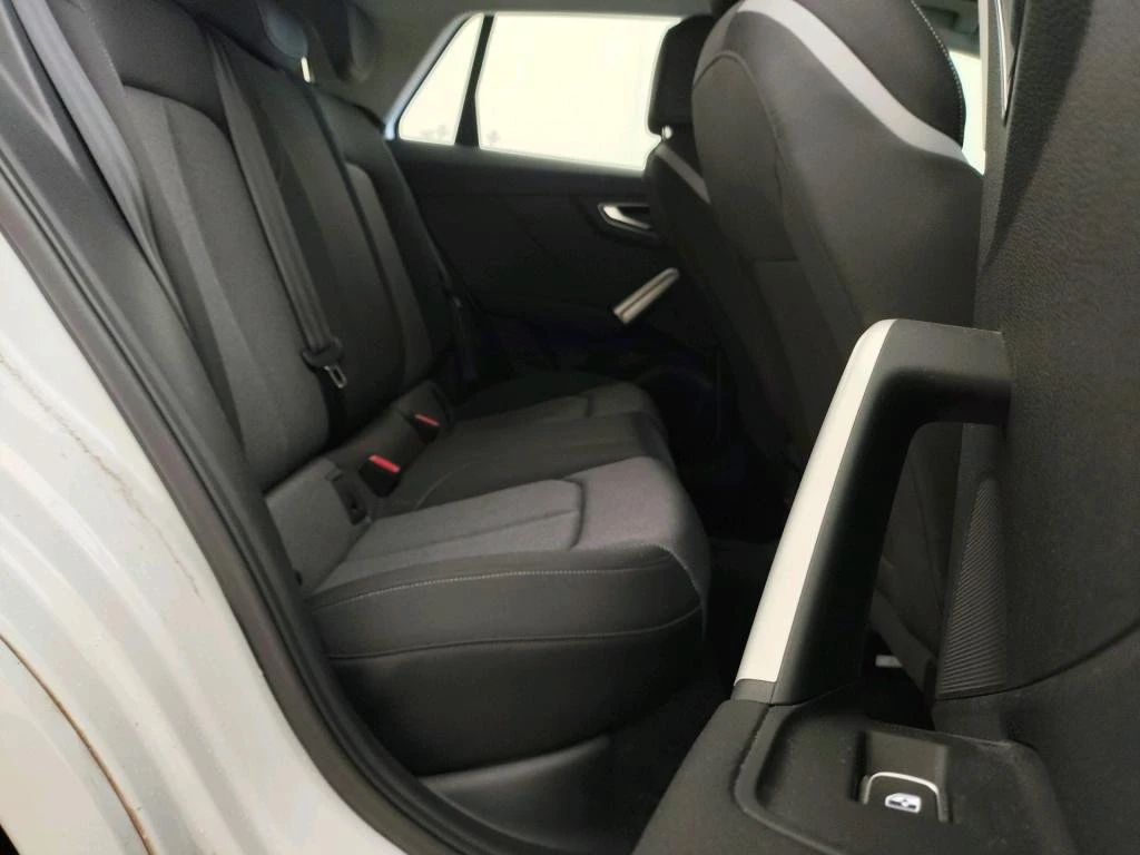 Audi Q2 30 TFSI Advanced, снимка 13 - Автомобили и джипове - 54122660