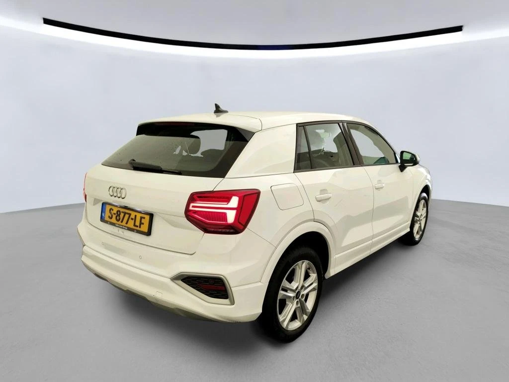 Audi Q2 30 TFSI Advanced, снимка 4 - Автомобили и джипове - 54122660