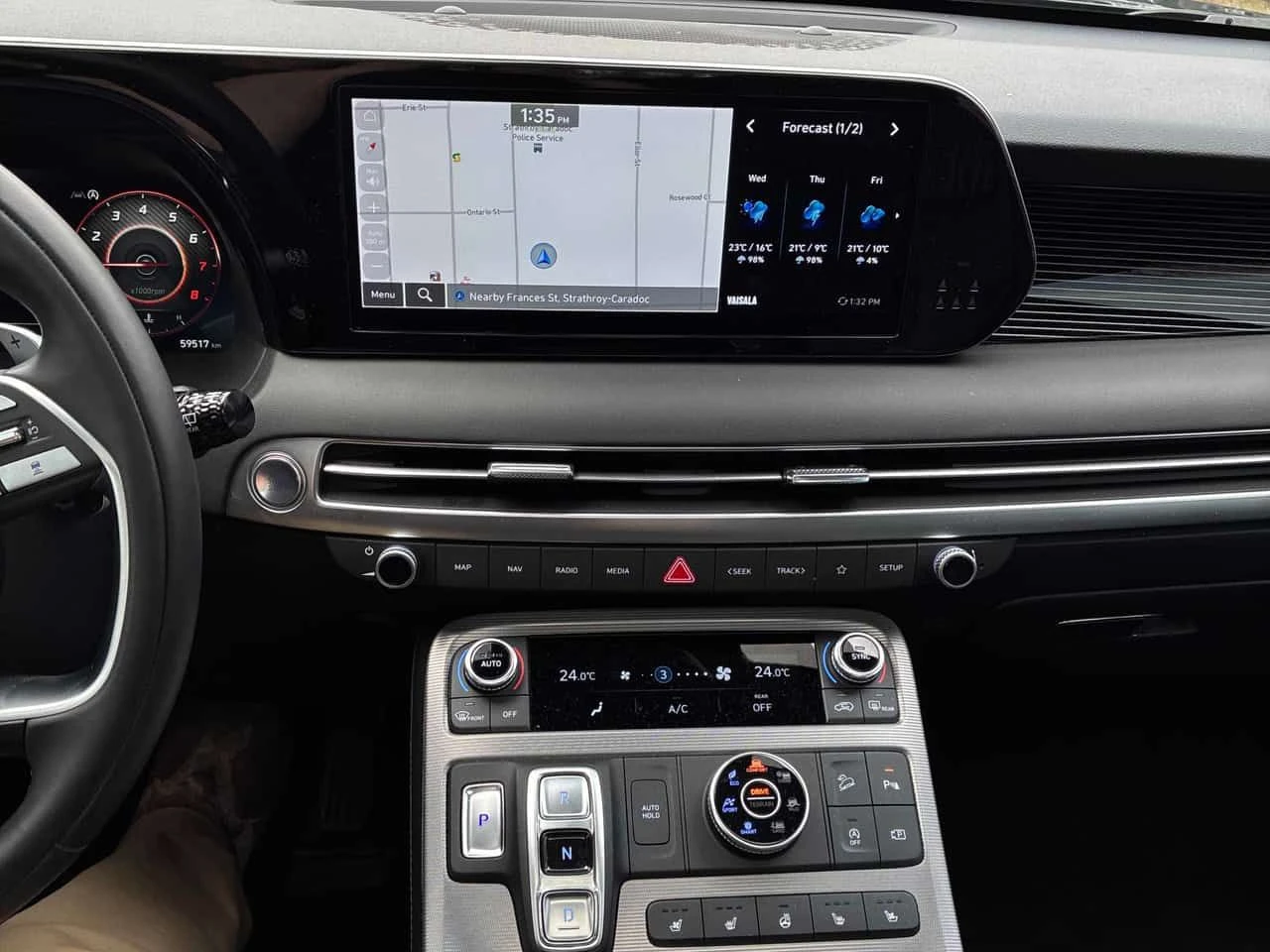 Hyundai Palisade * Ultimate Calligraphy* 2 КЛЮЧА * ОБДУХВАНЕ * PANO, снимка 9 - Автомобили и джипове - 54214582