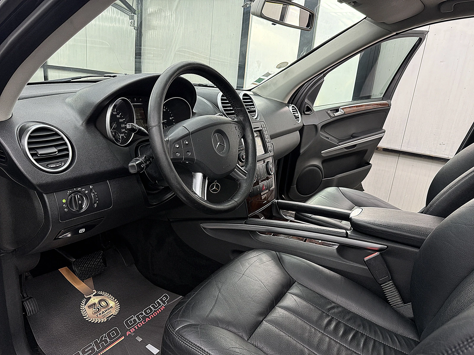 Mercedes-Benz ML 320 4-Matic/KAMERA/PODGREV/TOP!!!/СОБСТВЕН ЛИЗИНГ, снимка 13 - Автомобили и джипове - 55260162