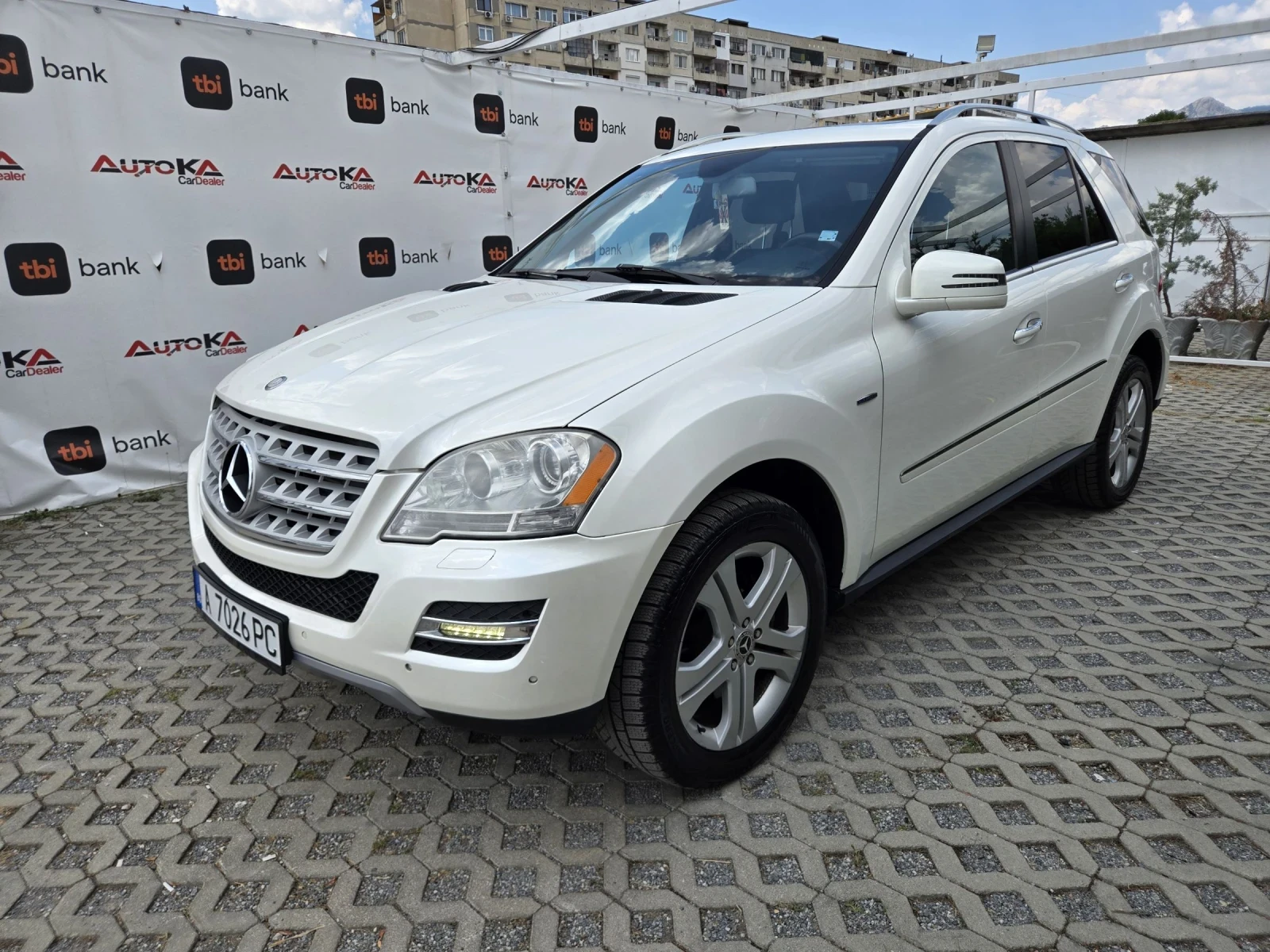 Mercedes-Benz ML 350 3.0CDI= FACE= KEYLESS= ШИБЕДАХ= ПОДГРЕВ= КАМЕРА, снимка 6 - Автомобили и джипове - 55590487