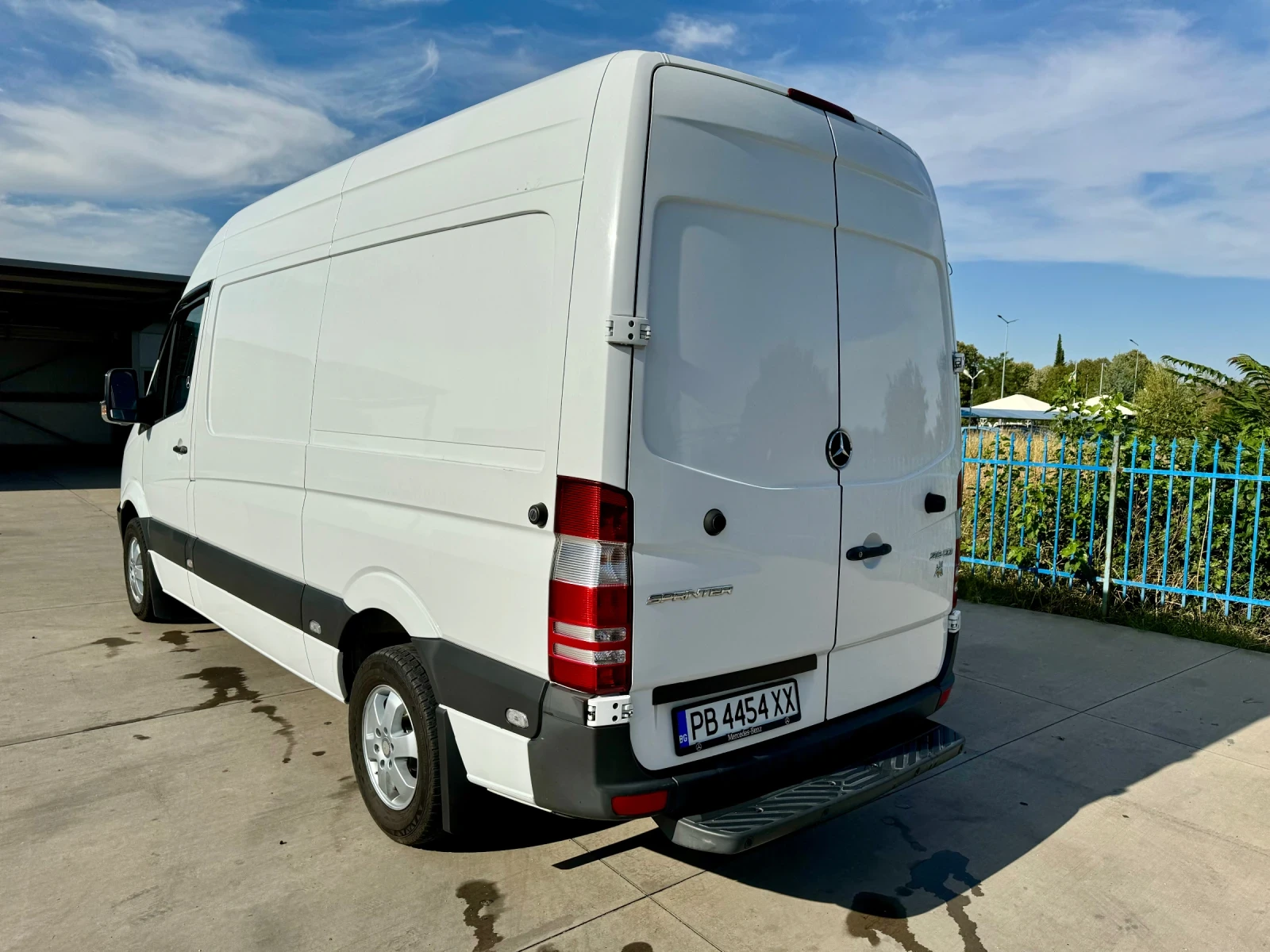 Mercedes-Benz Sprinter 208  - изображение 5