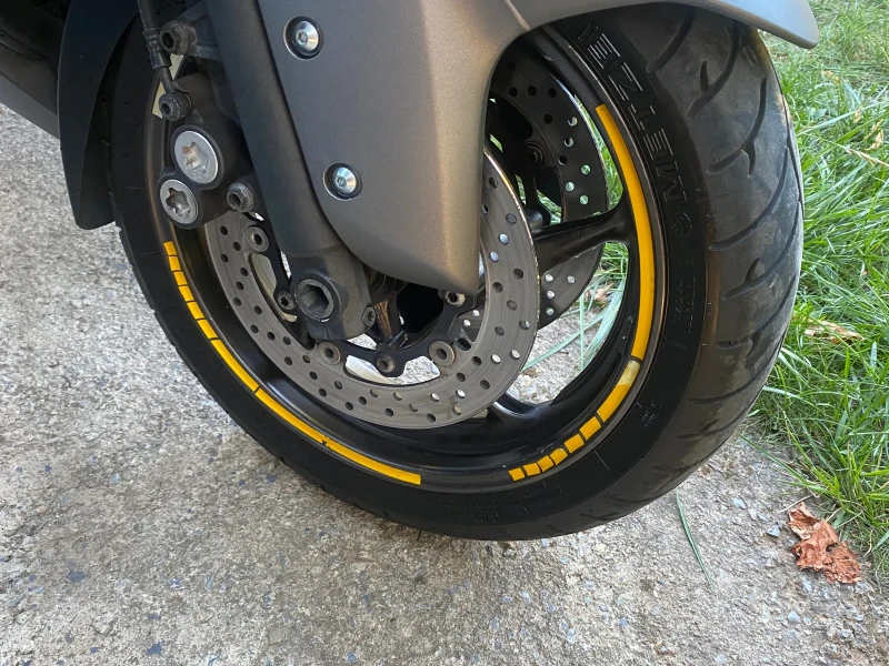 Yamaha T-max 530i, снимка 12 - Мотоциклети и мототехника - 47154674