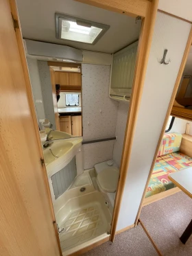 Каравана Knaus, снимка 9