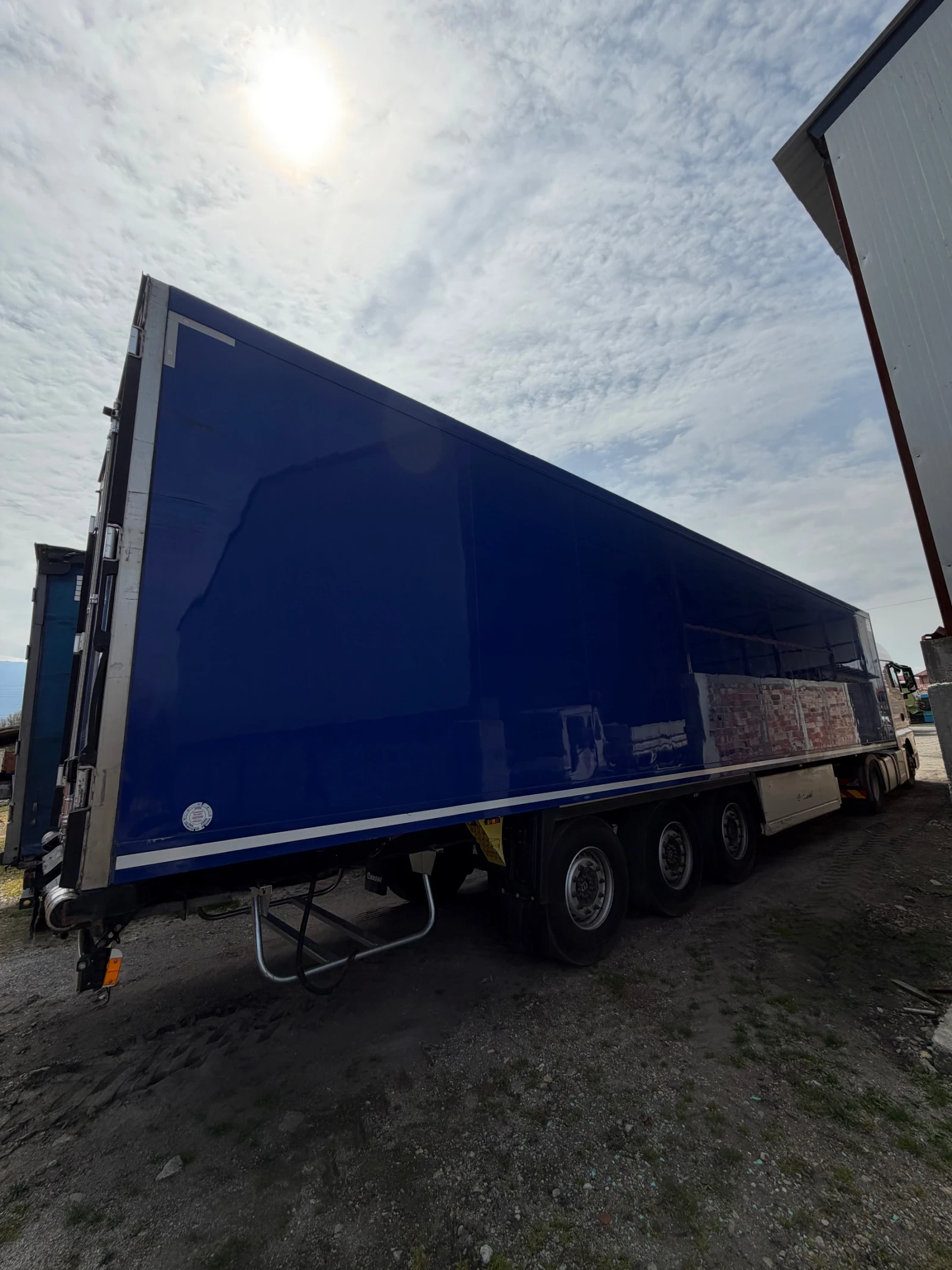 Полуремарке Krone, снимка 2 - Ремаркета - 54179279