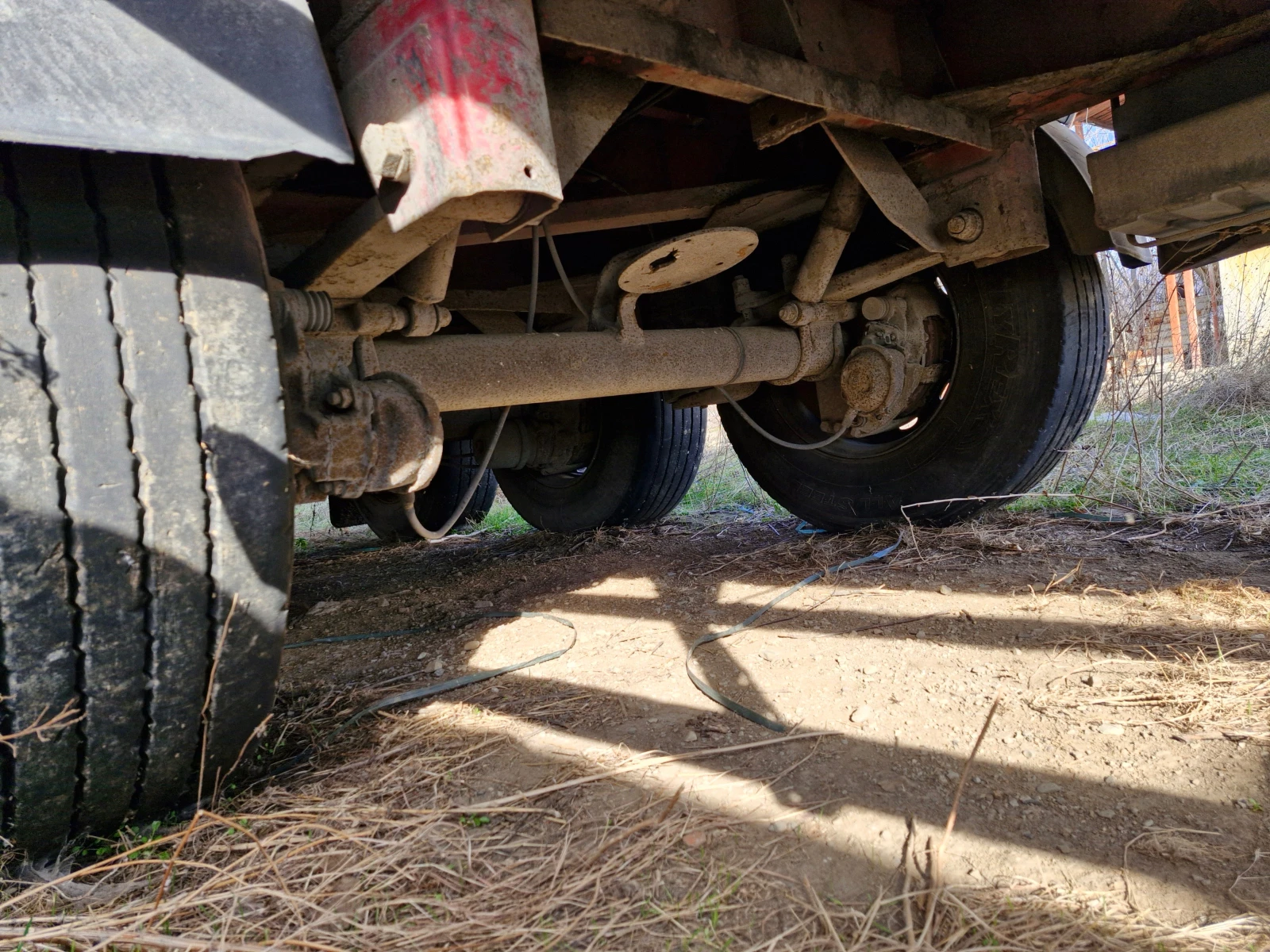 Полуремарке Fruehauf Benalu, снимка 8 - Ремаркета - 54798974