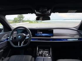 BMW 750 E Xdrive B&W Carbon, снимка 8