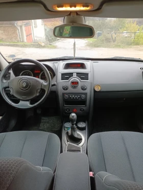 Renault Megane 1.9dci 120к.с., снимка 9