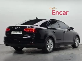 VW Jetta 2.0 TDI BLUEMOTION, снимка 2