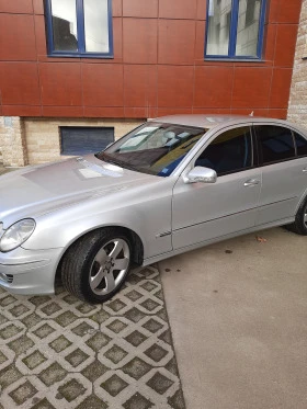 Mercedes-Benz E 320 EVO 4 matic, снимка 7