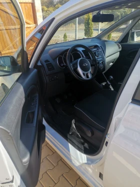 Kia Venga 1.4, снимка 9