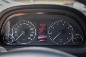 Mercedes-Benz A 150 На части народни цени - 222 € / 434.19 лв. - 59778847 13
