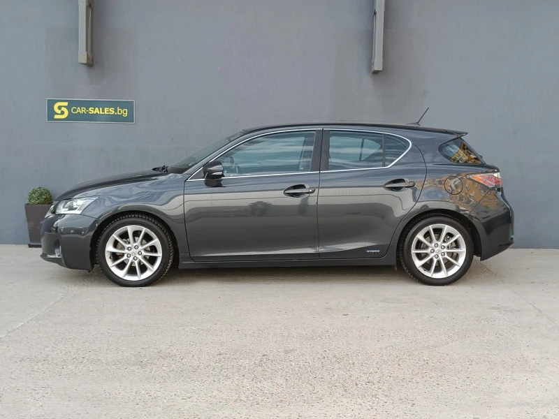 Lexus CT 200h 1.8 Luhury, снимка 4 - Автомобили и джипове - 45097708