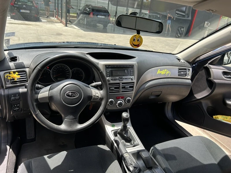 Subaru Impreza 1.5 4x4, снимка 5 - Автомобили и джипове - 47479618