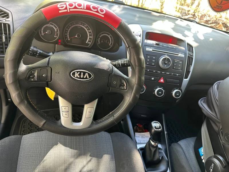 Kia Pro ceed Facelift 2010 Газ 1, 6, снимка 1 - Автомобили и джипове - 47447936