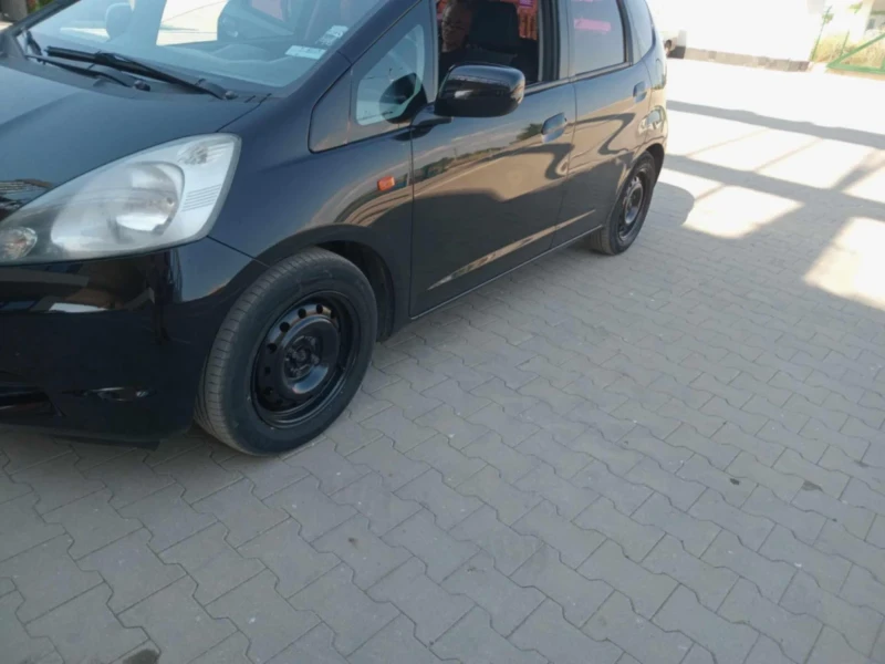 Honda Jazz, снимка 6 - Автомобили и джипове - 49173362