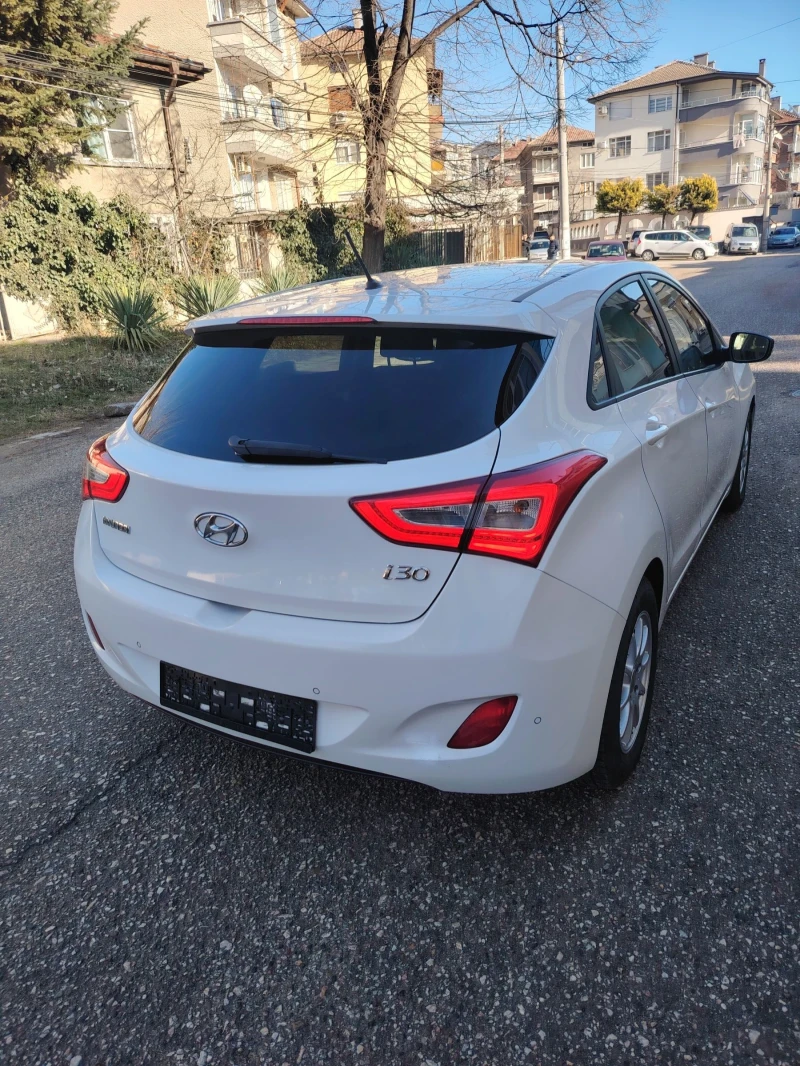 Hyundai I30 1.4 CRDi , снимка 6 - Автомобили и джипове - 48511048