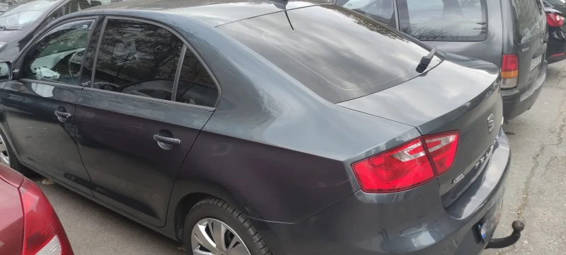 Seat Toledo 1.2TSI, снимка 2 - Автомобили и джипове - 48526426